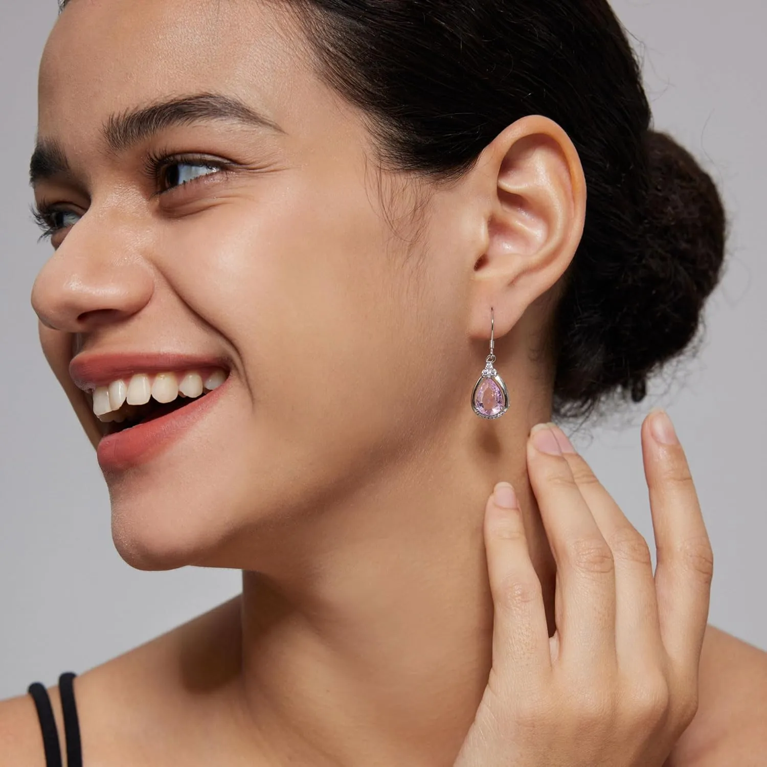 18K White Gold Plated Sterling Silver Teardrop Cubic Zirconia Drop Dangle Earrings for Women Pear Cut CZ Diamond Dangle Earrings Hypoallergenic Jewelry