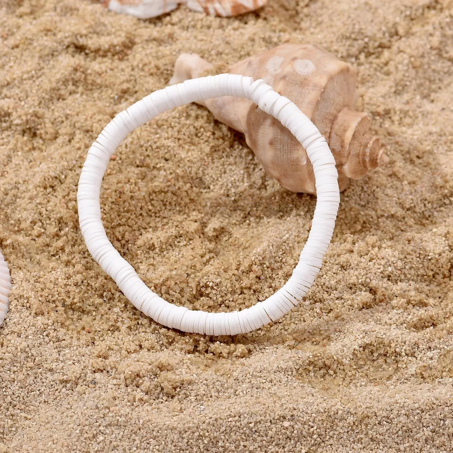 ATIMIGO Adjustable Nature Puka Shell Ankle Bracelet Cowrie Shell Anklet Handmade Boho Hawaiian Beach Surfer Seashell Braided Anklet Foot Jewelry for Women