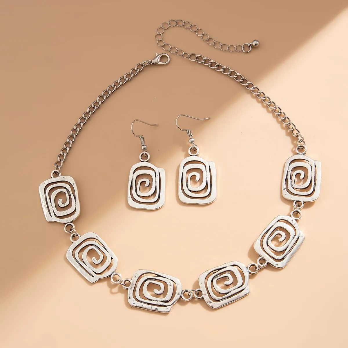 Chunky Gold Silver Necklace Earrings Set for Women, Exaggerated Big Ball Pendant Bead Choker Necklaces Earring Trendy Fashion Holiday Party Statement Jewelry Set
