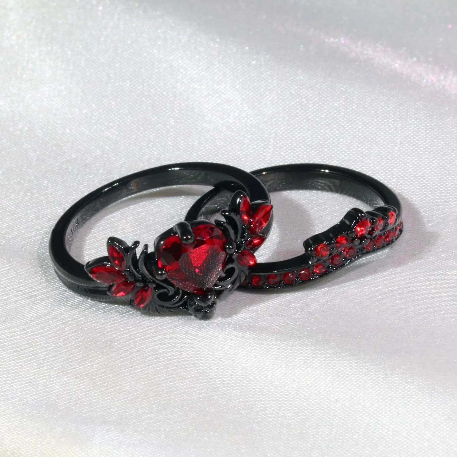 Couple Rings Matching Rings Black Wings Skull Ring 1.5ct Red CZ Womens Wedding Ring Sets Punk Ring