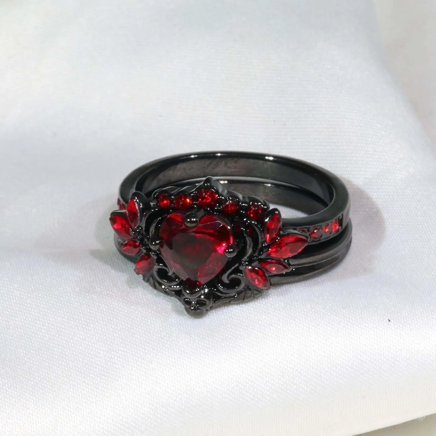 Couple Rings Matching Rings Black Wings Skull Ring 1.5ct Red CZ Womens Wedding Ring Sets Punk Ring