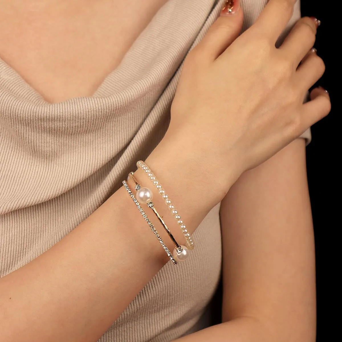 Elegant Rhinestone Pearl Bracelet Bangle Sparkling Crystal Multi-layered Wrist Band Bridal Statement Wristlet for Women