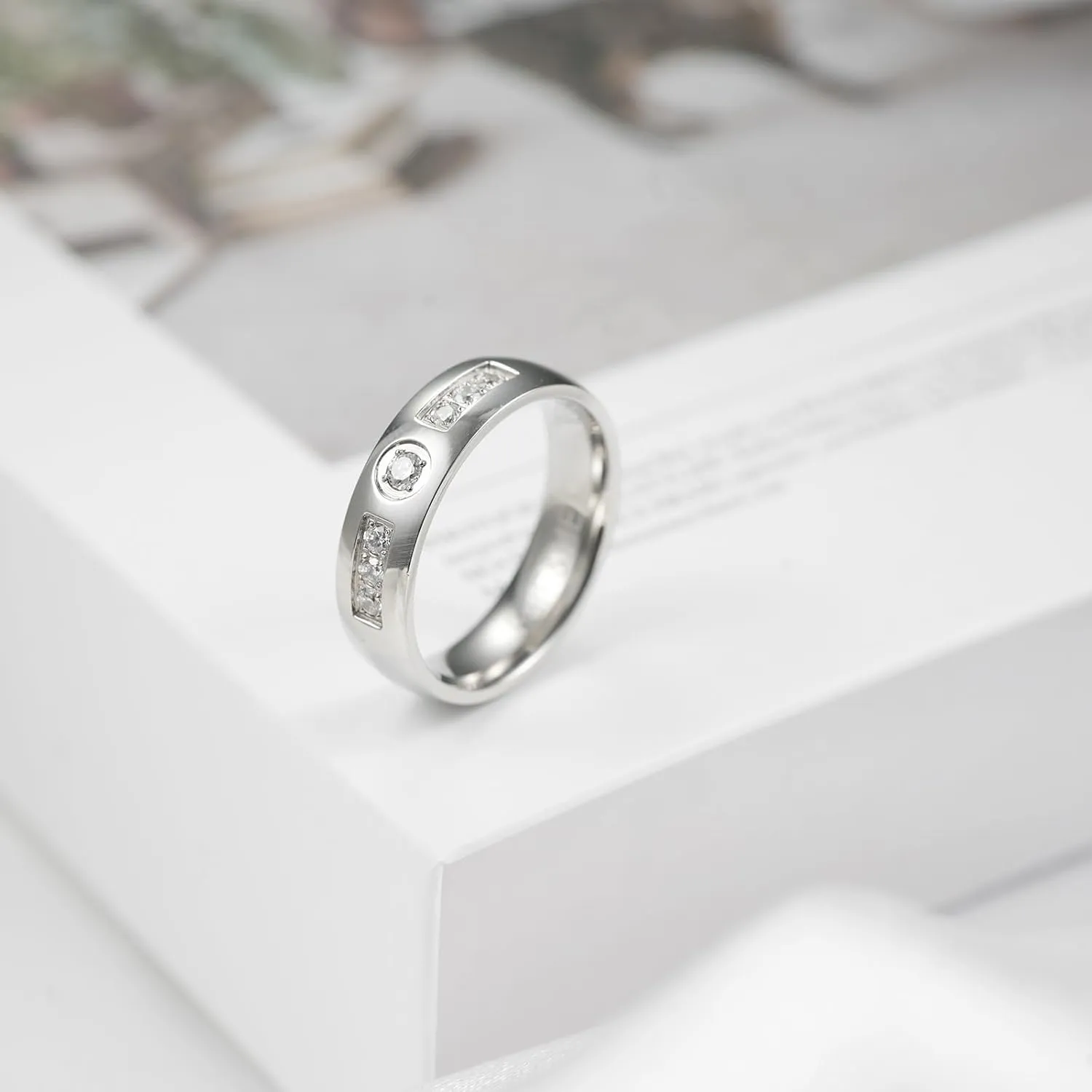 FarF&ME 6mm/7mm Silver Wedding Ring High Polished with Cubic Zirconia Men Women Couple Ring Engagement Ring Comfort Fit 7-12