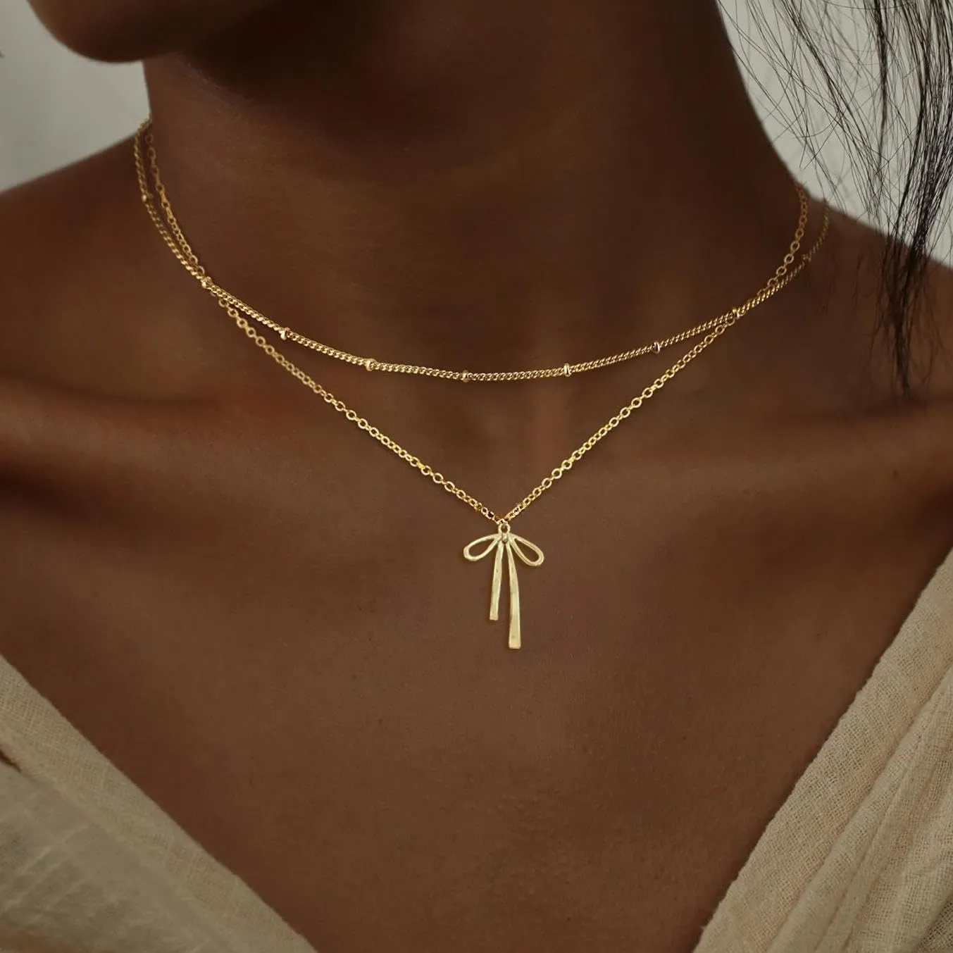 Gold Necklace for Women Trendy, Dainty Gold Bow Necklace 14K Gold Plated Necklace Cute Bow Pendant Necklace Simple CZ Bead Bow Chain Choker Necklaces for Women Gold Jewelry Christmas Gifts