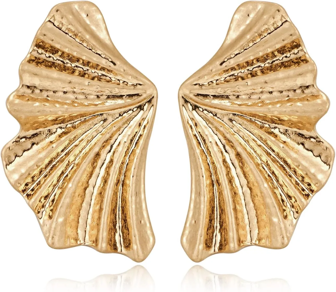 LILIE&WHITE Conch Sell Gold Earrings - Women's Love Knot & Angel Wings Stud Earrings