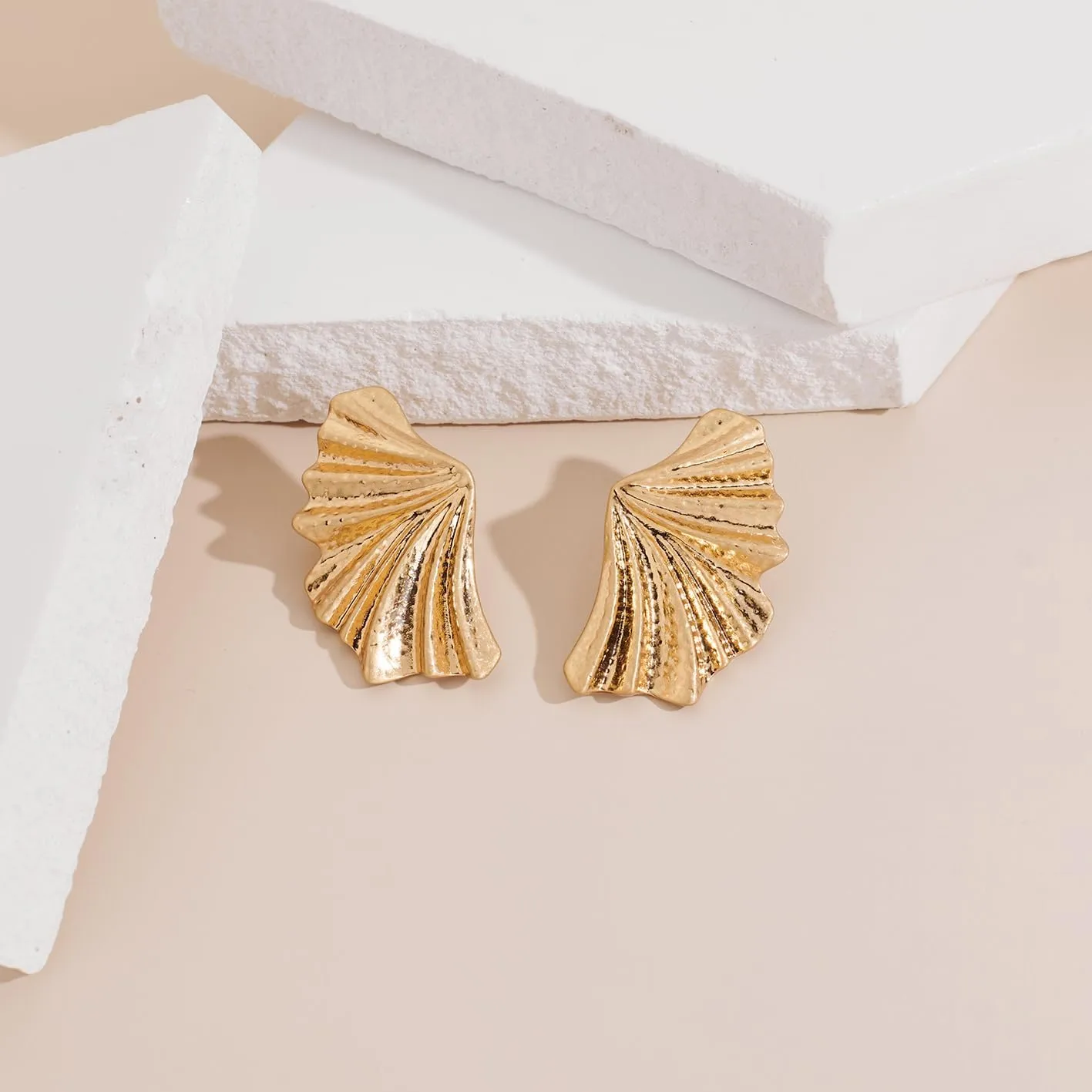 LILIE&WHITE Conch Sell Gold Earrings - Women's Love Knot & Angel Wings Stud Earrings