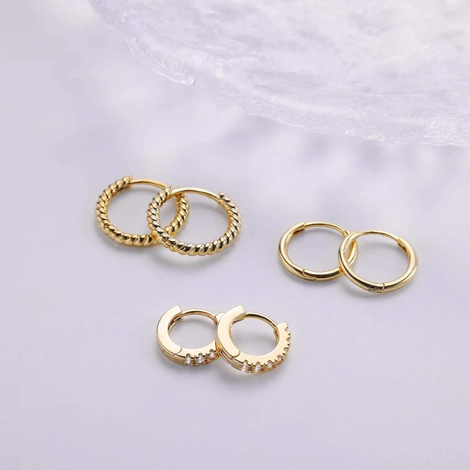 micuco 3 Pairs Small Hoop Earrings for Women, Tiny Helix Hoop Earring for Men, Cartilage Hoop Earring Set, Hypoallergenic Earrings