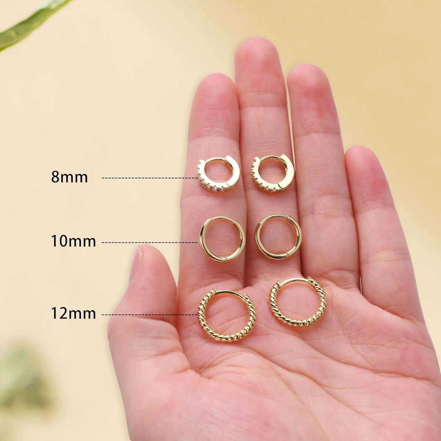 micuco 3 Pairs Small Hoop Earrings for Women, Tiny Helix Hoop Earring for Men, Cartilage Hoop Earring Set, Hypoallergenic Earrings