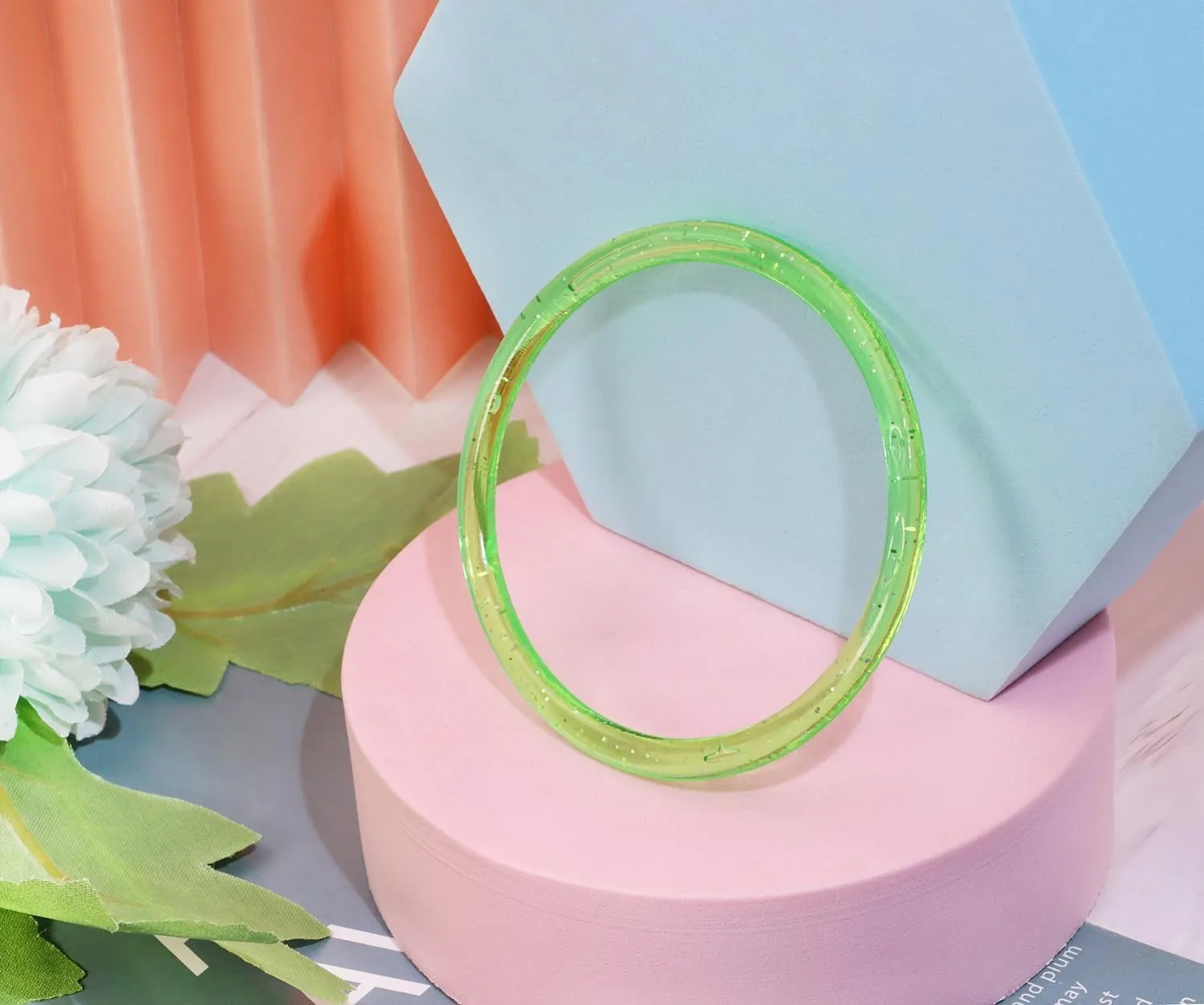 PENTA ANGEL 80s Glitter Bangle Bracelets 8Pcs Retro Neon 90s Costume Party Wrist Band Play Bracelets Plastic Ring for Women Men