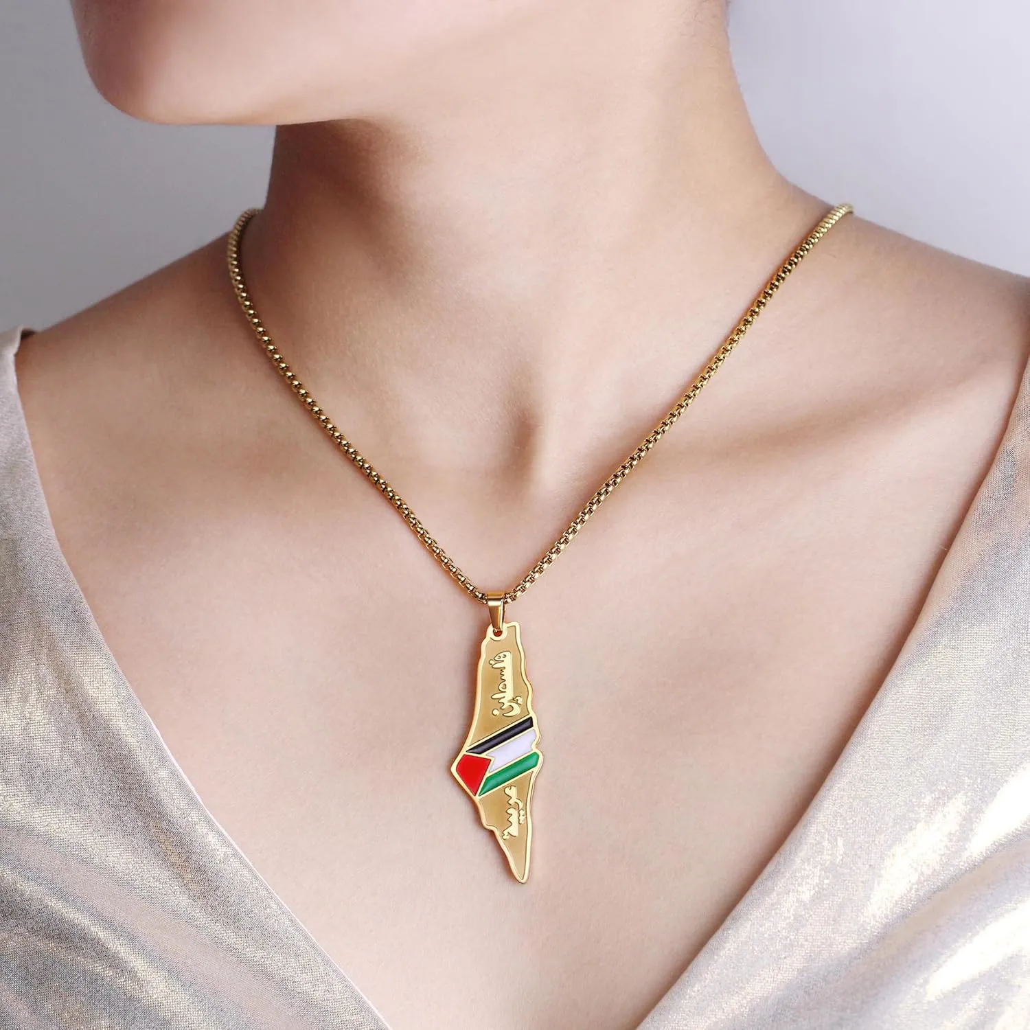 Retro Drip Oil Palestinian Map Pendant Necklace  Geometric Hip Hop Jewelry for Men & Women Cultural Gift for Birthday Graduation Fathers Day & Mothers Day