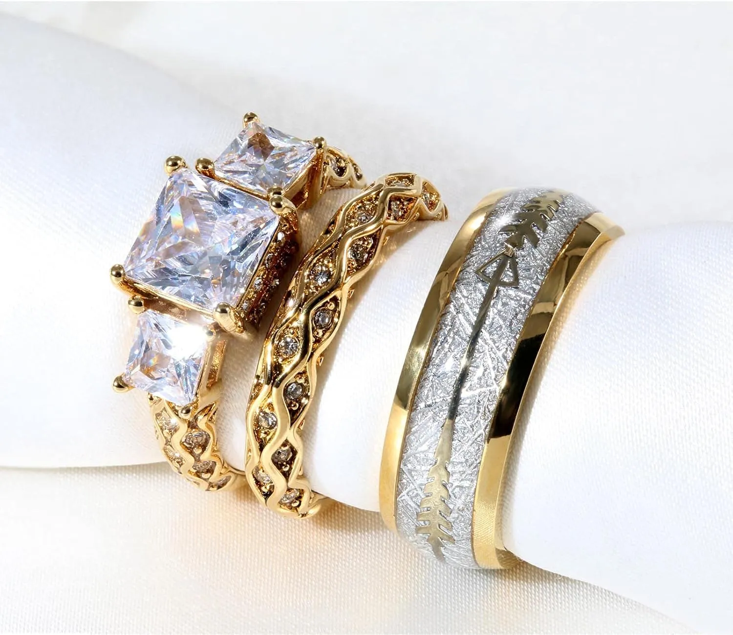 ringheart 2 Rings Couple Rings Three stone Yellow Gold Plated Princess cut Cz Womens Wedding Ring Sets Titanium Steel Man Wedding Bands