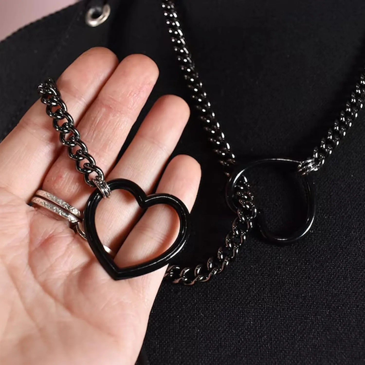 Slip Chain Necklace Heart Slip Chain Choker for Women Gothic Rock Cuban Link Necklaces Adjustable Long Lariat Y Necklace Gifts