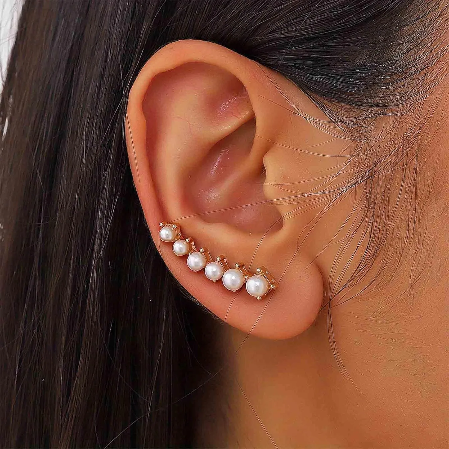 Vintage Pearl Ear Climber Earrings Gold Pearl Climber Crawler Earrings Cluster Pearl Bead Climber Earrings Imitation Pearl Ear Crawler Earrings Vine Wrap Stud Earrings Jewelry for Women