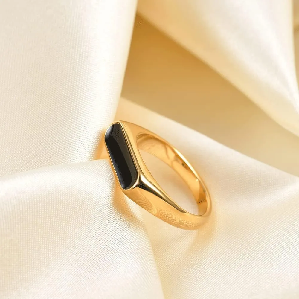 VQYSKO 6mm Signet Stainless Steel Band Ring14k Gold Plated Fashion Cute Stacking Wedding Engagement Fidget Ring fo Women Men Teen, Size 3-12