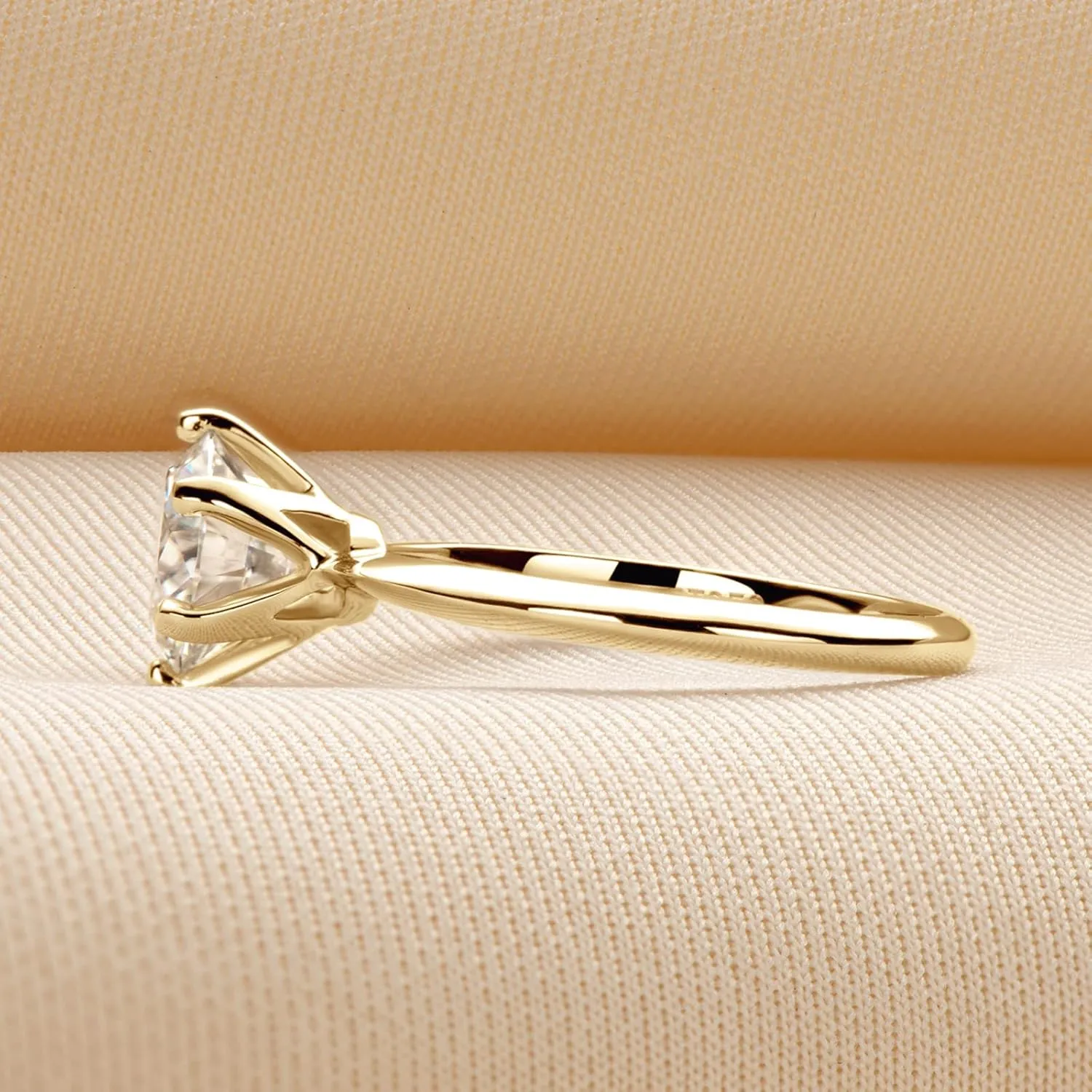 WOAINI 0.5/1/2/3 Carat Moissanite Ring for Women Prong-Setting, Eternity Promise Statement Solitaire Ring Band Sterling Silver Gold Plated, Diamond-Alternative Gift for Anniversary Wedding Engagement